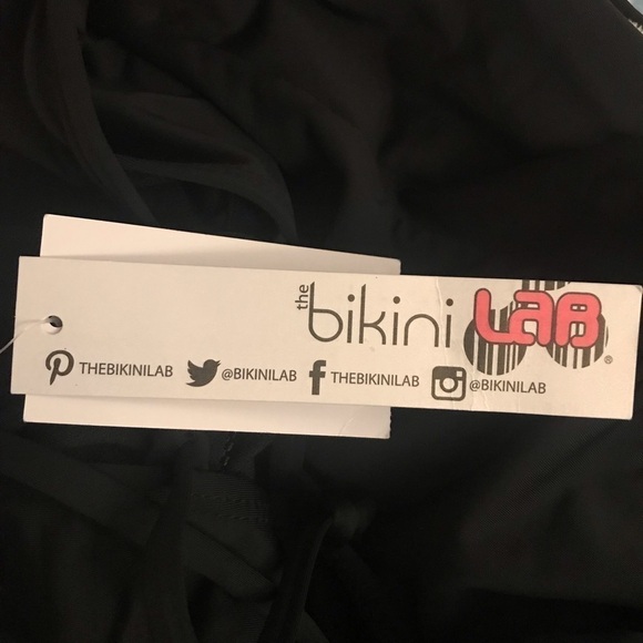 Shell Yeah One Piece Swim Suit - Picture 5 of 6